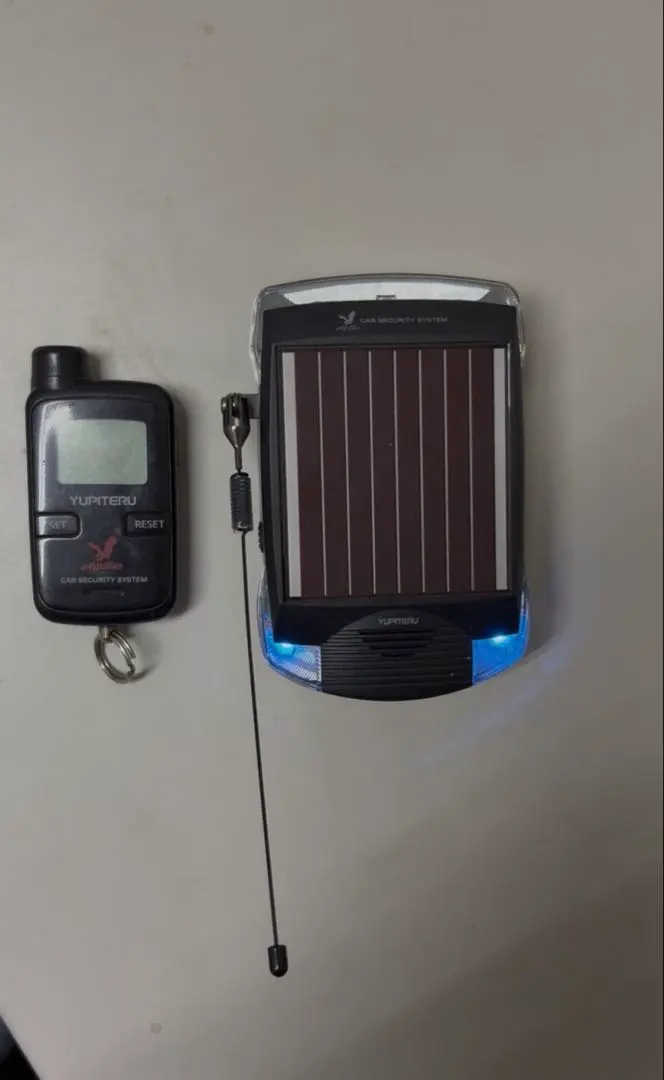 Yupiteru VE-S36RS 太陽能安全系統 的縮圖