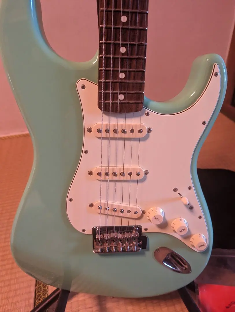 ストラトキャスター サーフグリーン Fender MEX Vintera II 70s Stratocaster (Surf Green) ｜イケベ