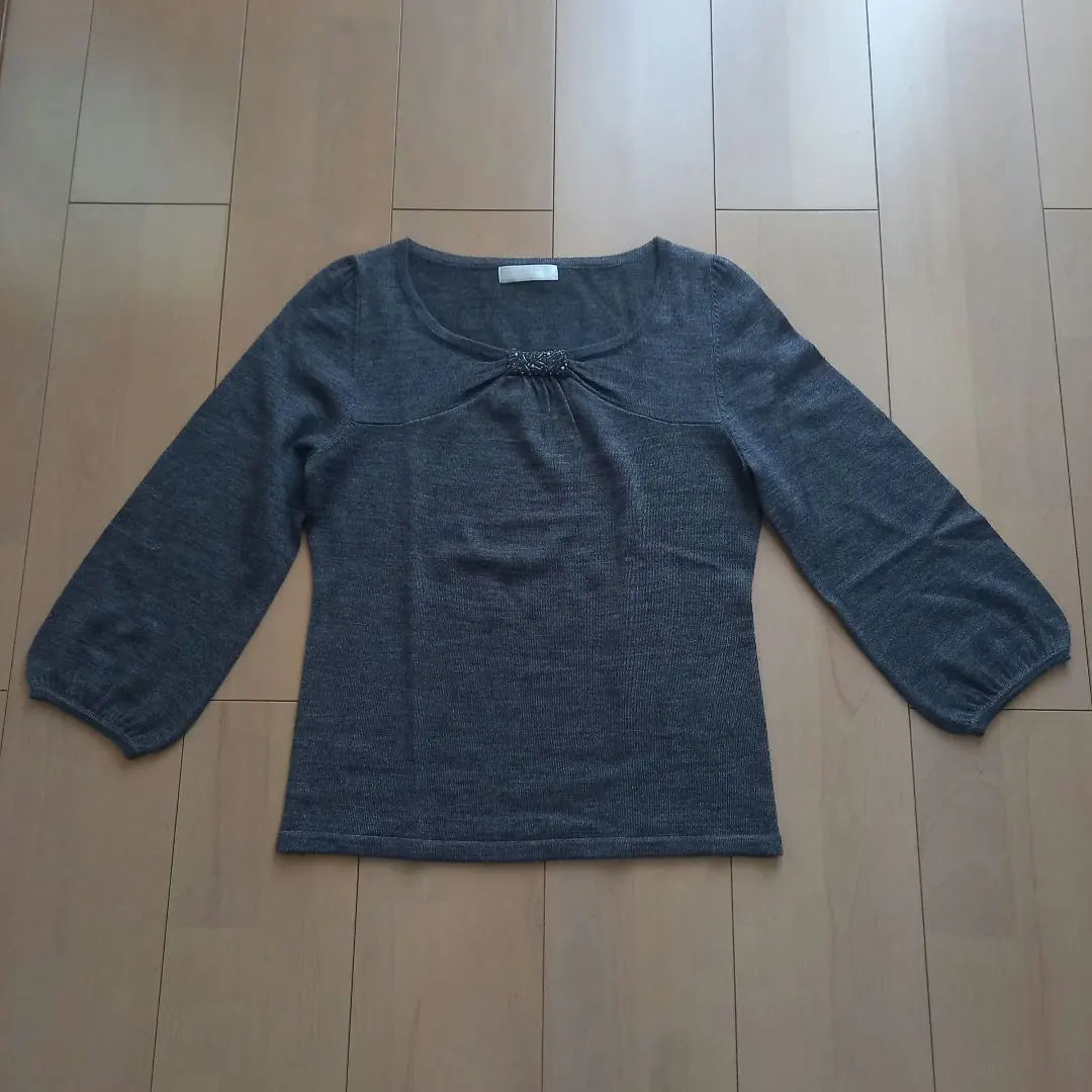 Thumbnail of Gray knit with 3/4 puff sleeves