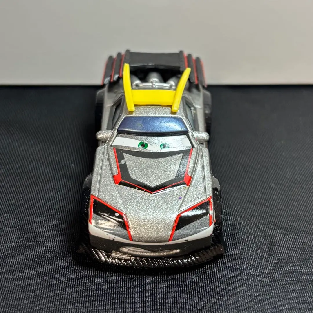 【レア】ディズニー マテル カーズ Cars Toon カブトニンジャ 未開封 2025年最新】カーズ マテル カブトの人気アイテム - メルカリ