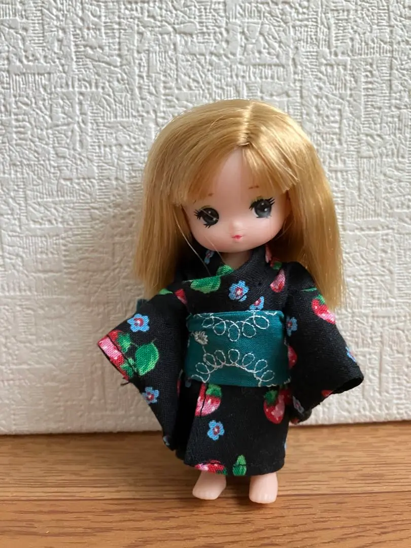 ミキ・マキちゃんお着物☆☆69 2025年最新】ミキ・マキちゃん着物の人気アイテム - メルカリ