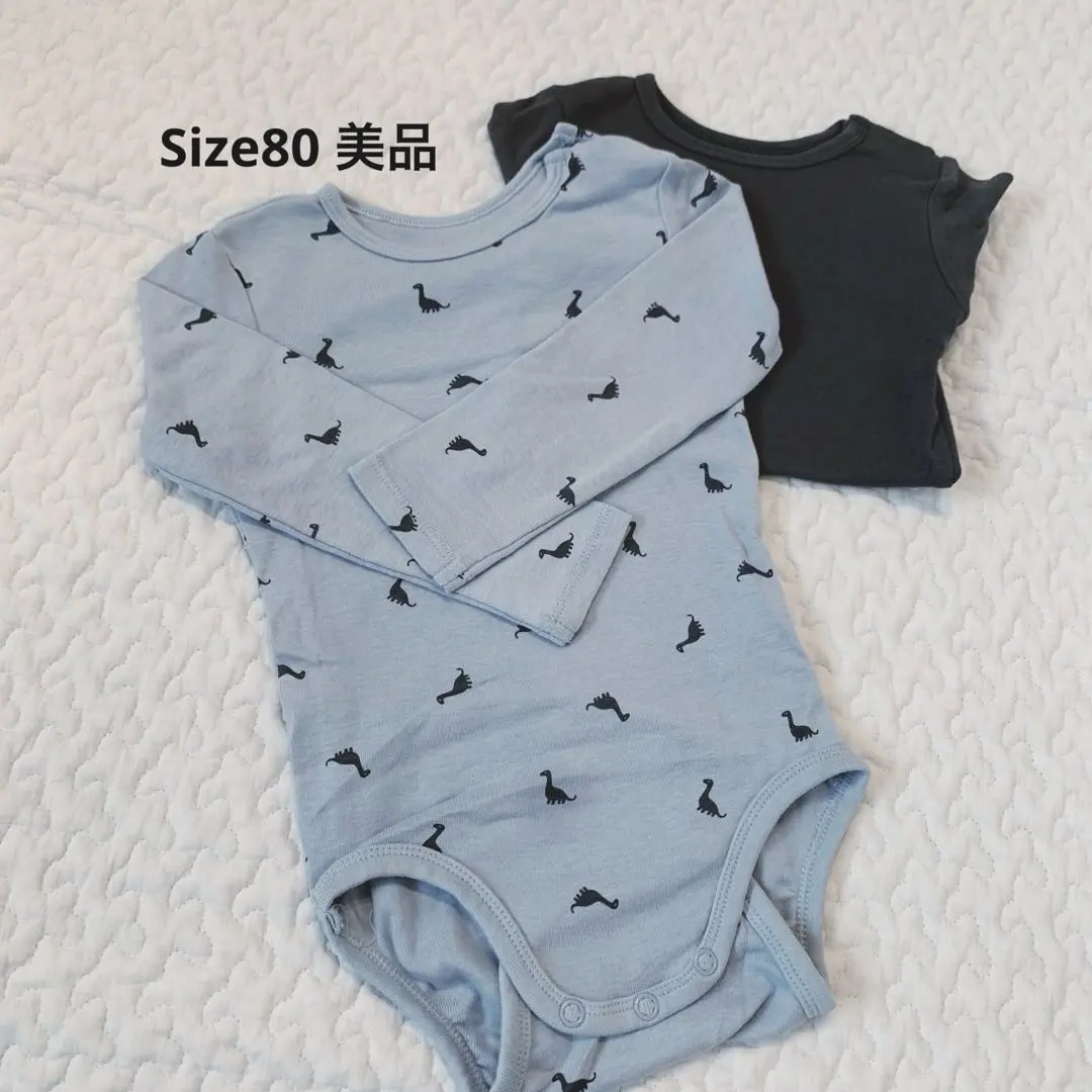 Thumbnail of 【Excellent Condition】H&M Dinosaur Pattern Romper and Long-Sleeved Set