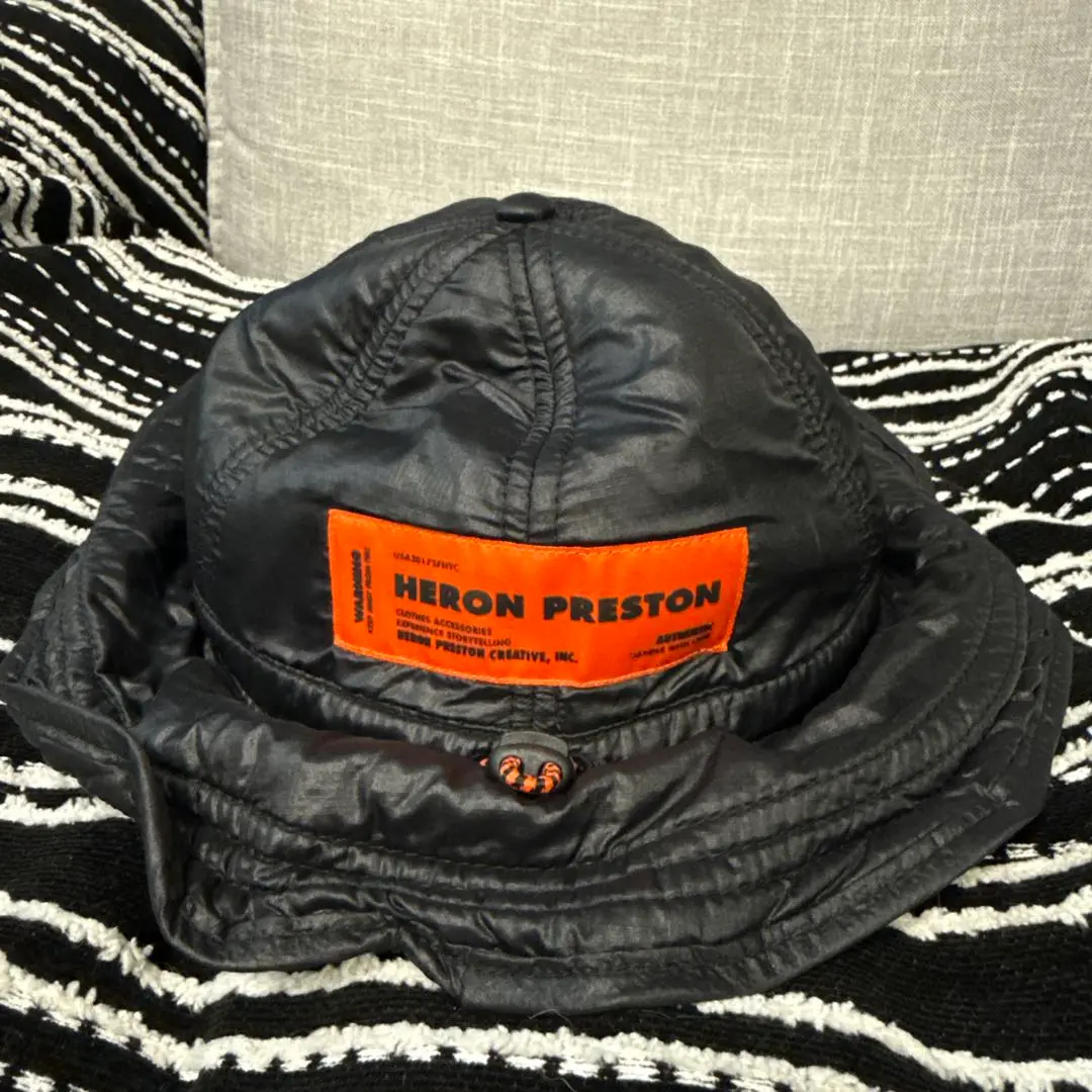HERON PRESTON ブラック バケットハット Heron Preston Black Embroidered Bucket hat Heron Preston