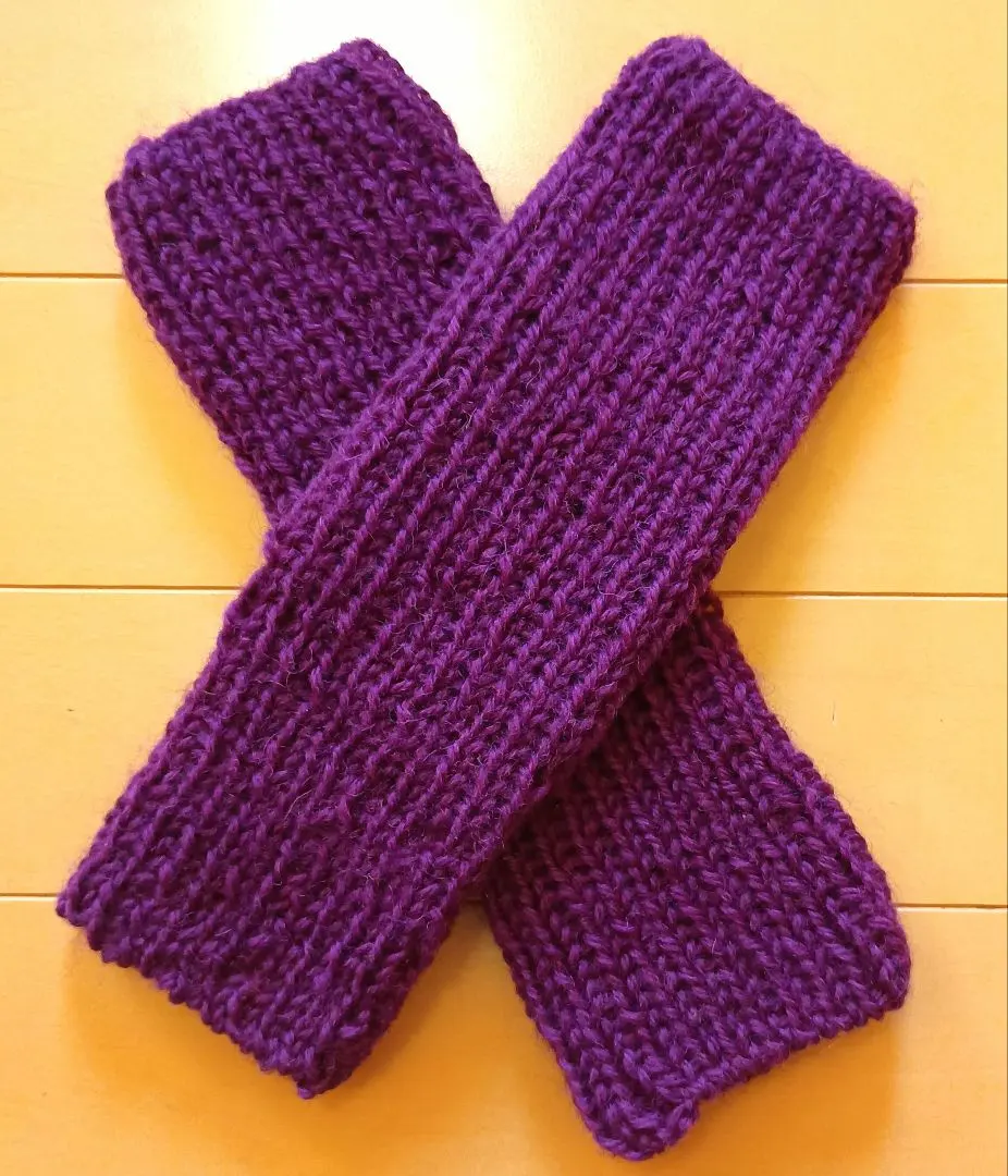 Thumbnail of Hand-knitted leg warmers