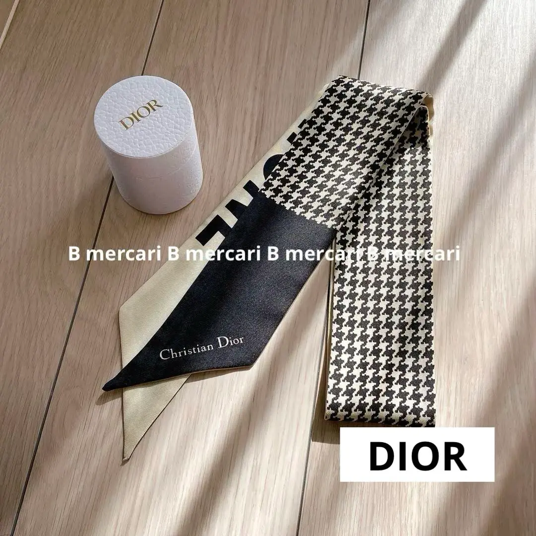 Christian Dior スカーフ チェック柄　千鳥格子　ネイビー　ブラウン Christian Dior スカーフ チェック柄 千鳥格子 ネイビー