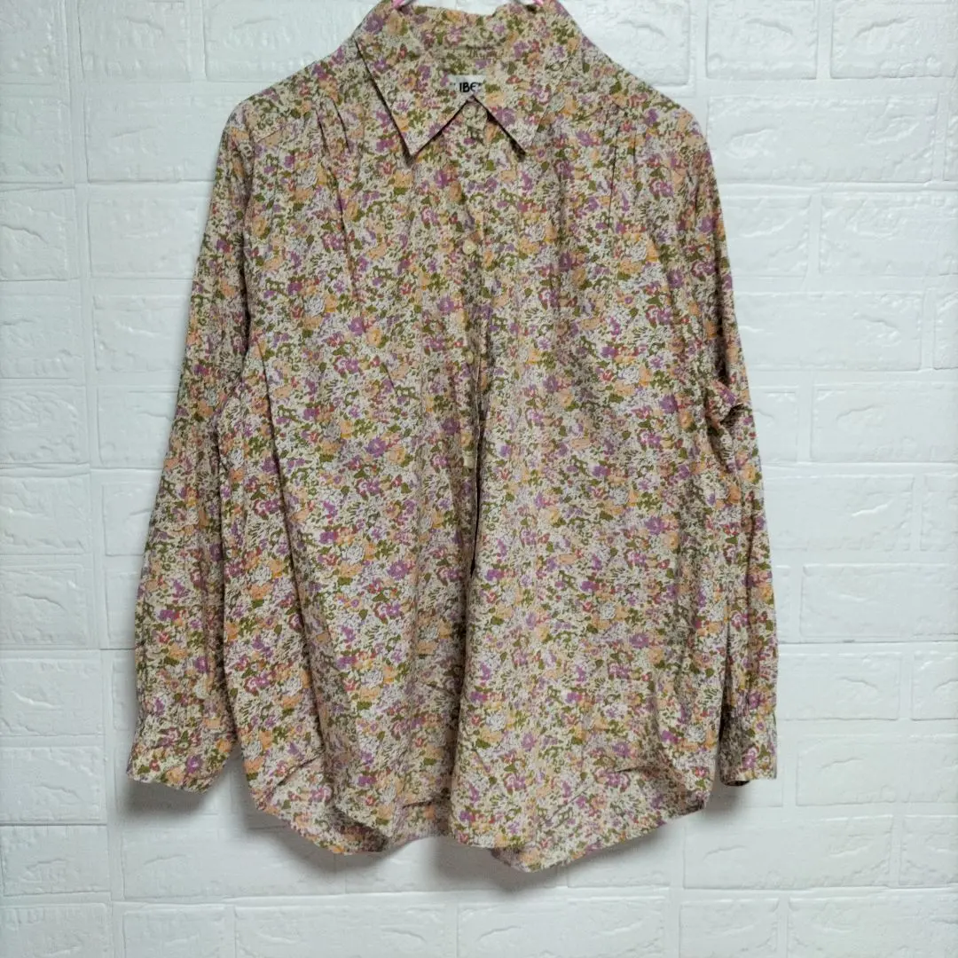 Thumbnail of LIBERTY Floral Print Long Sleeve Shirt M