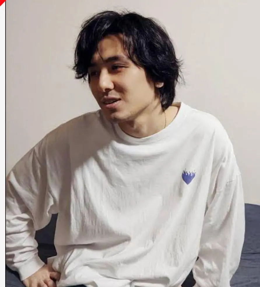 藤井風　燃えよロンT　黒　Mサイズ 藤井風 燃えよ ロンT - メルカリ
