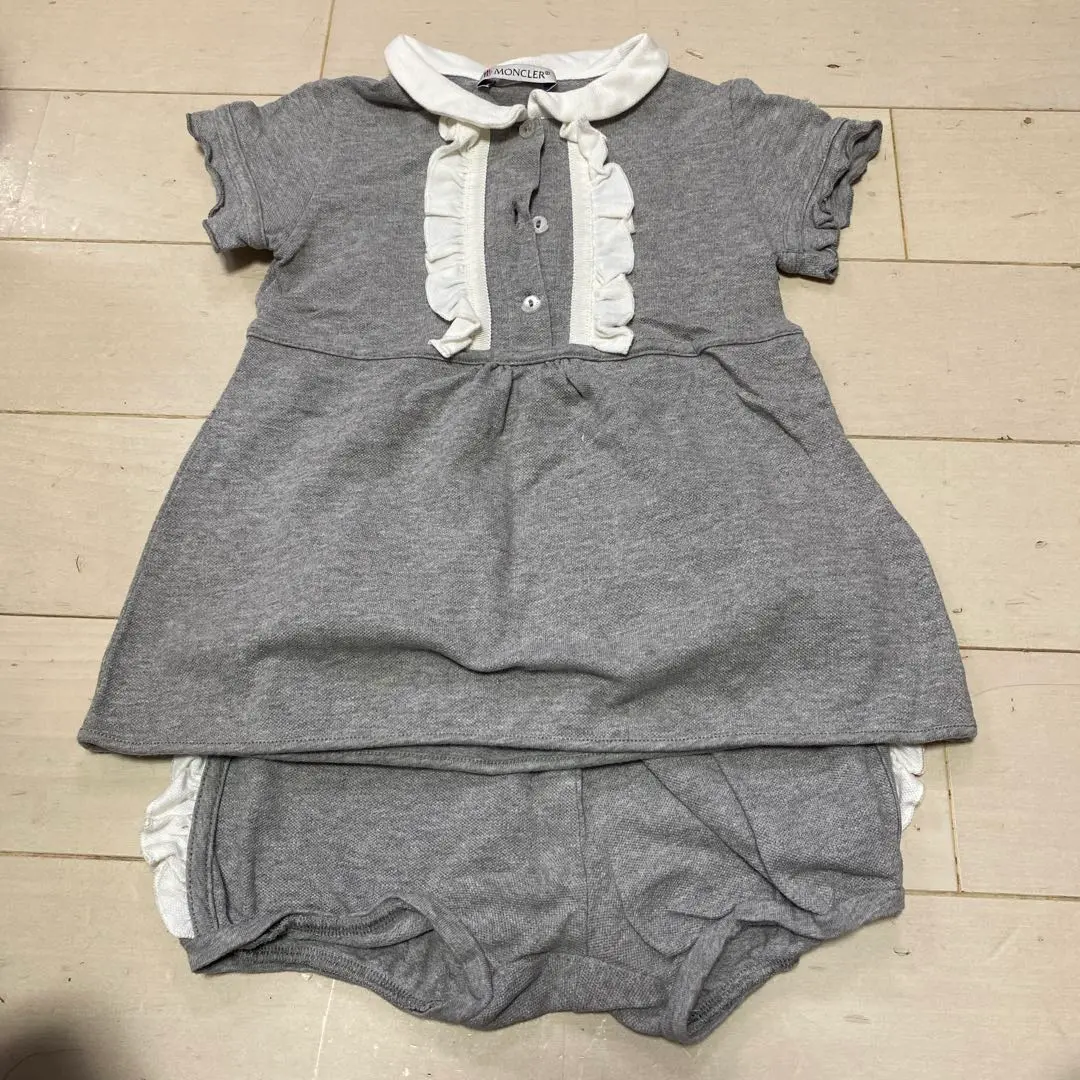 モンクレール　キッズ　ドレス　春夏ワンピース　3A 100cm モンクレール キッズ ドレス 春夏ワンピース 3A 100cm