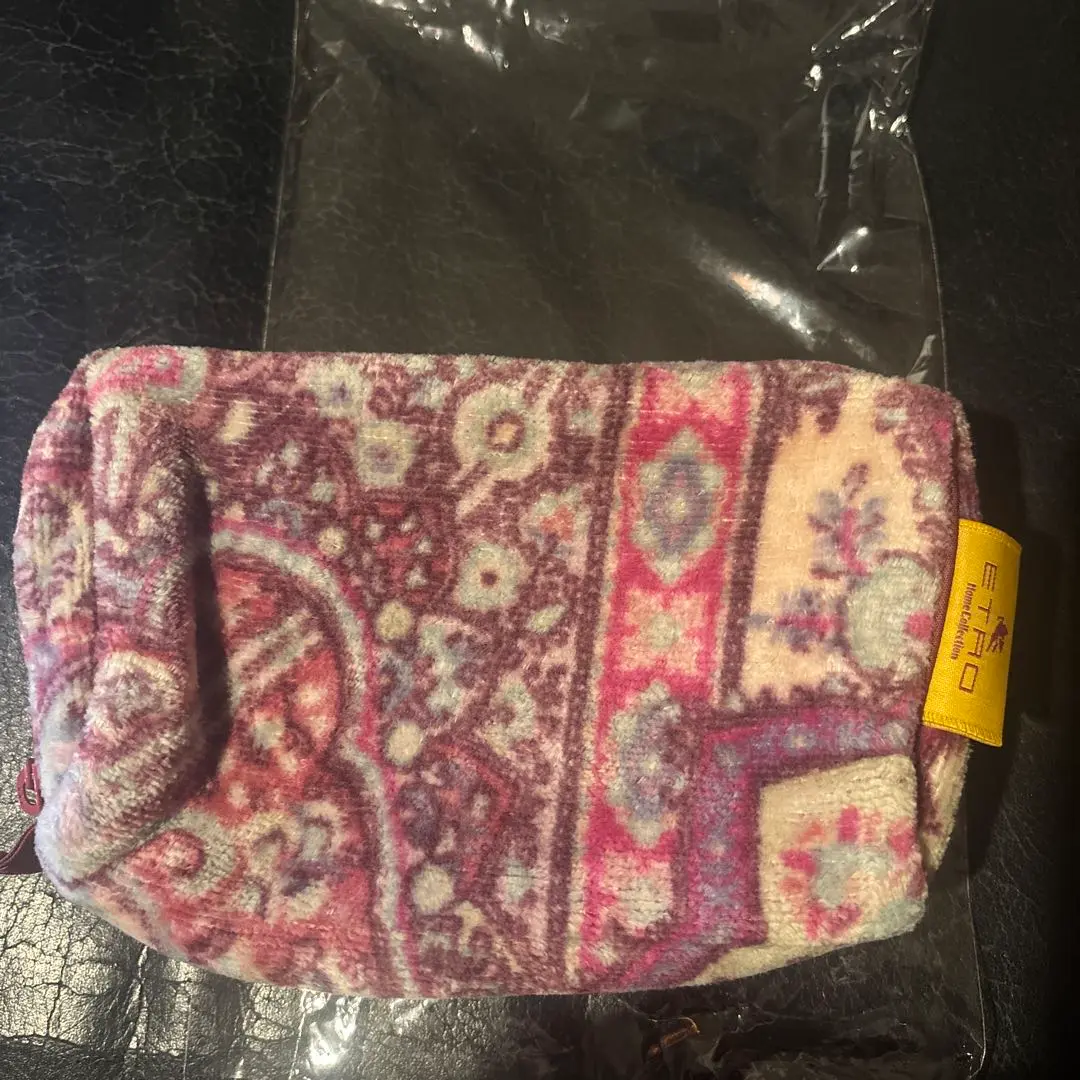 ETRO　エトロ　ホームコレクション　新品未使用品 WP1B0002AU022Y0412_1.jpg