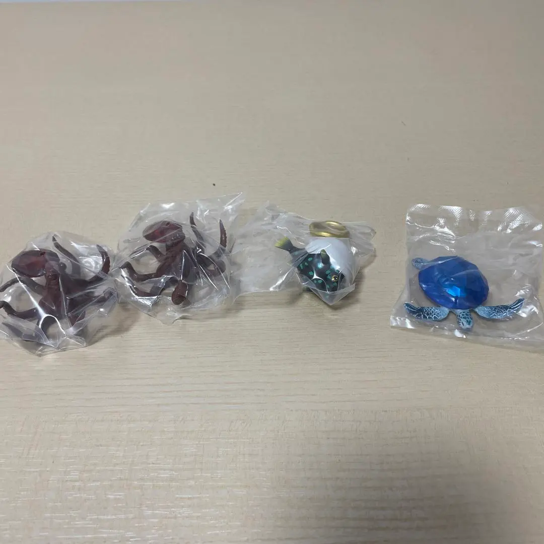 動物吸引「生物×寶石」 2 的縮圖