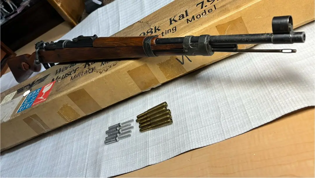 CMC Kar98K 六研 モデルガン 革ストラップ CMC Kar98K 六研 モデルガン 革ストラップ