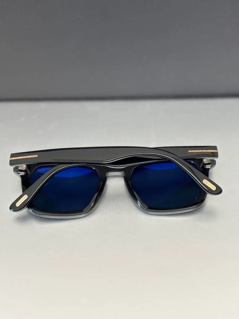 2025年最新】tom ford tf751の人気アイテム - メルカリ