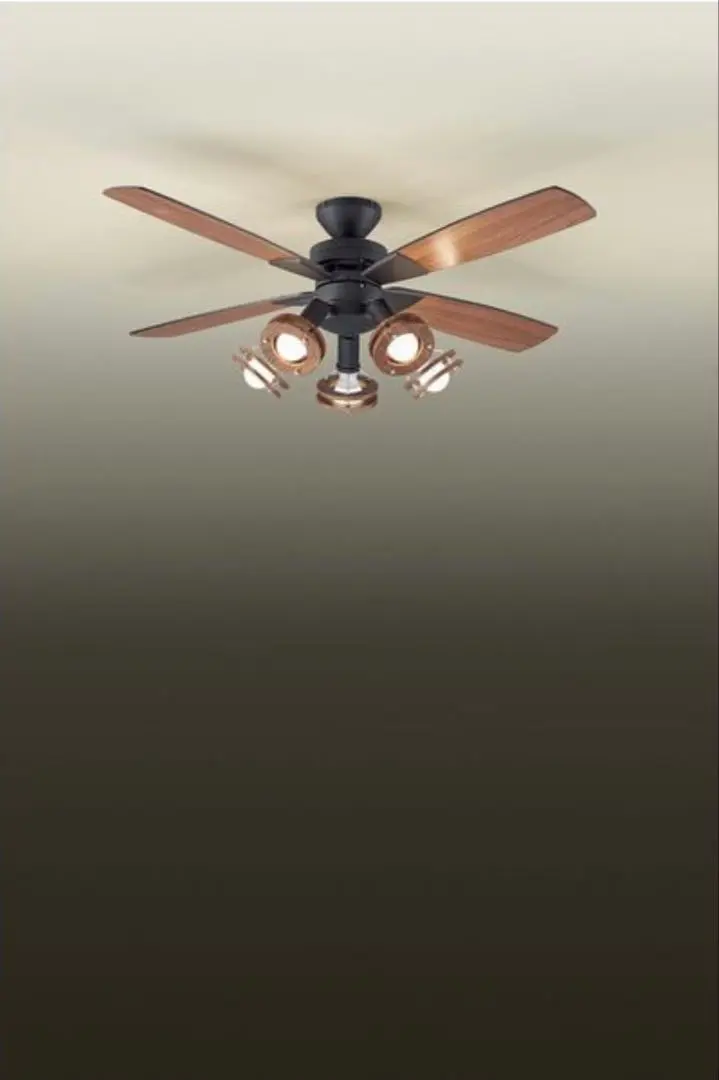ダイコー　クラシック LED5灯シャンデリア ブラウン(～8畳)　未使用・新品 大光電機(DAIKO)のシャンデリア 比較 2025年人気売れ筋
