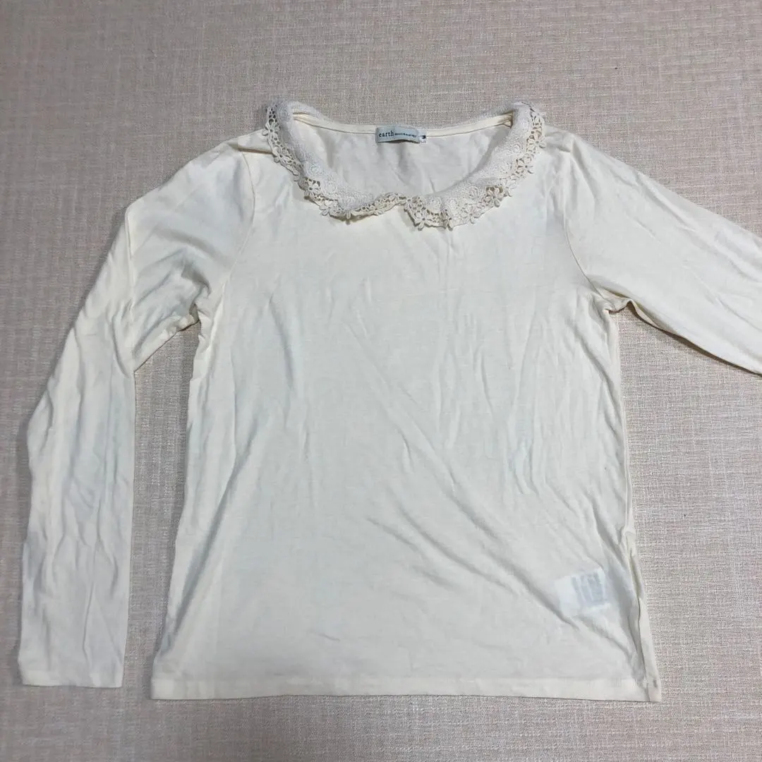 Thumbnail of earth music&ecology top, ivory