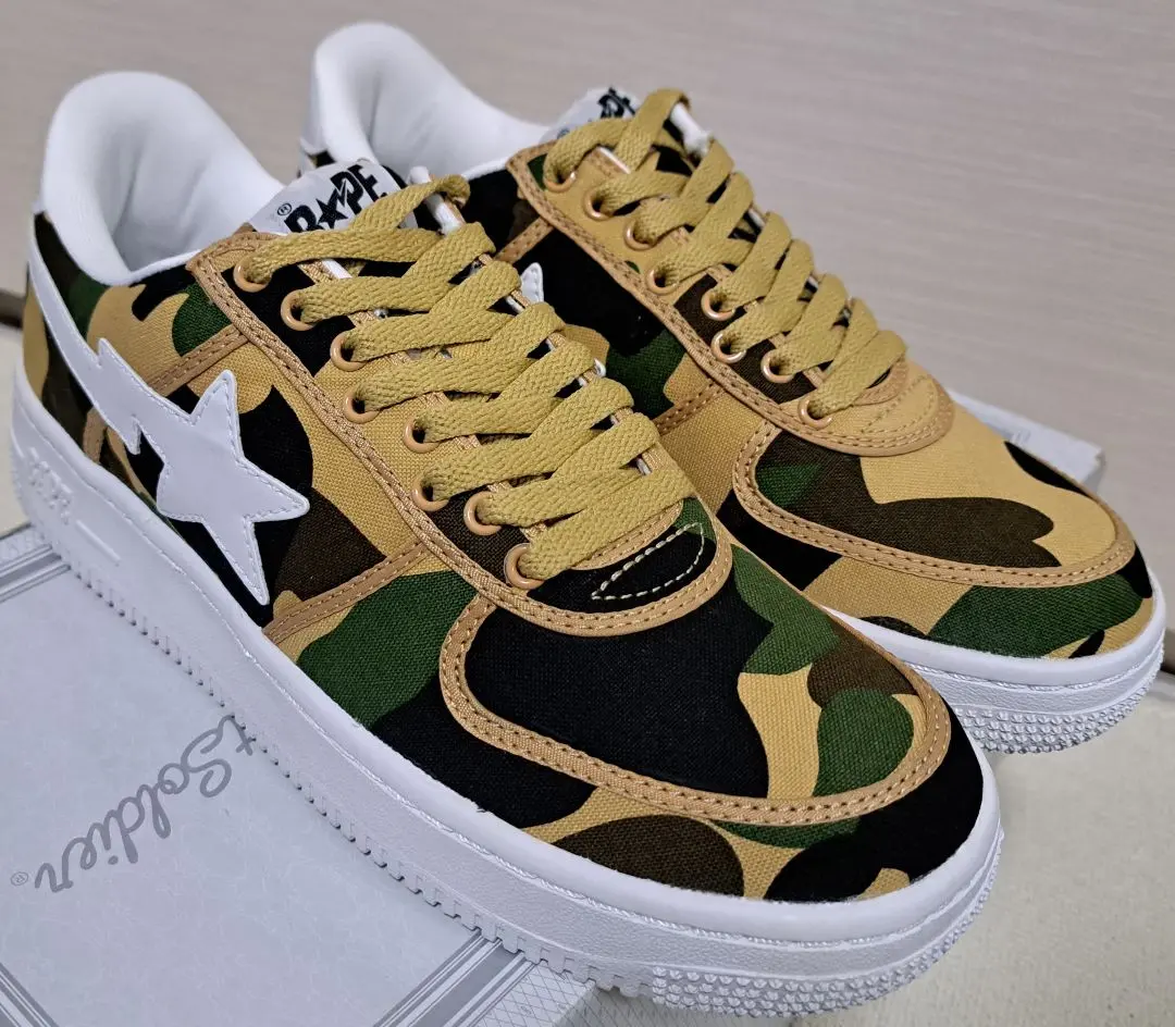 激レア　APE BAPE KAWS UGG STA ベイプスタ 27cm 迷彩 メール便無料】 激レア 靴 迷彩 27cm ベイプスタ STA UGG KAWS