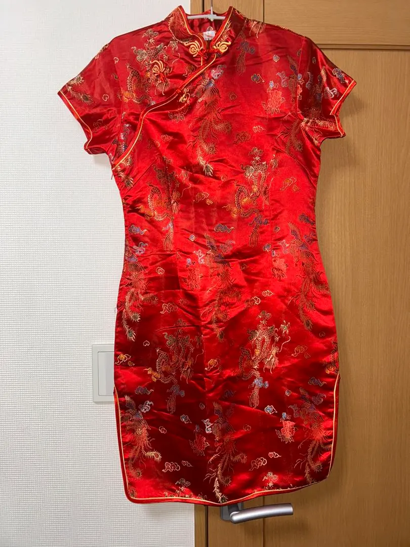 Thumbnail of Red cheongsam