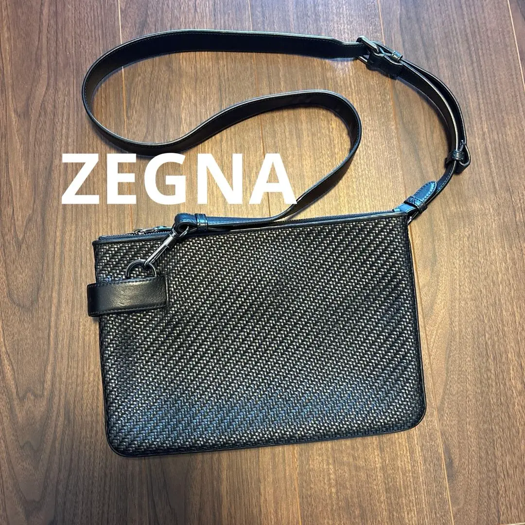 美品★エルメネジルド ゼニア ショルダーバッグ 黒ブラック メッセンジャー エルメネジルドゼニア Ermenegildo Zegna レザー ショルダー