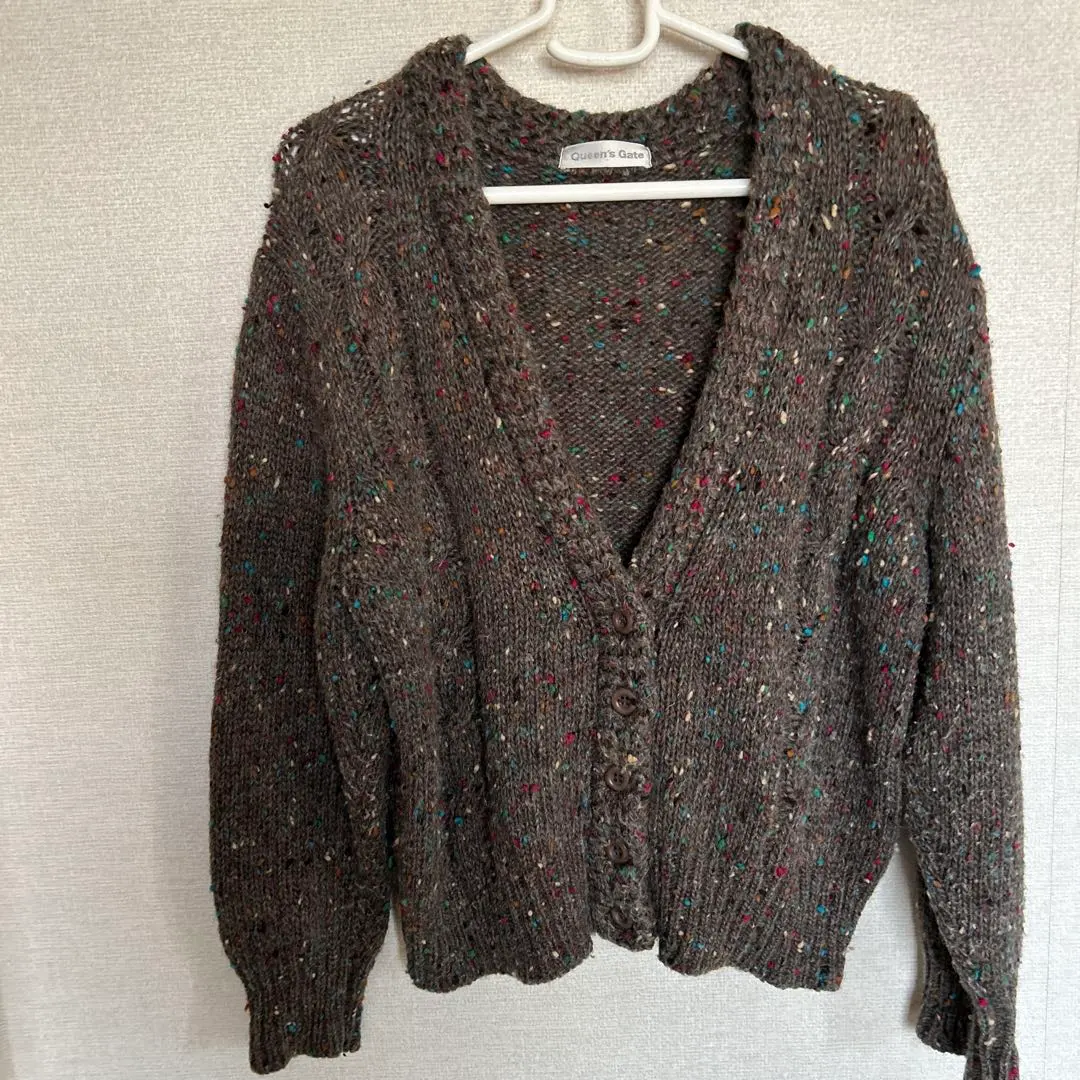 Thumbnail of Queen's Gate long-sleeved cardigan, gray