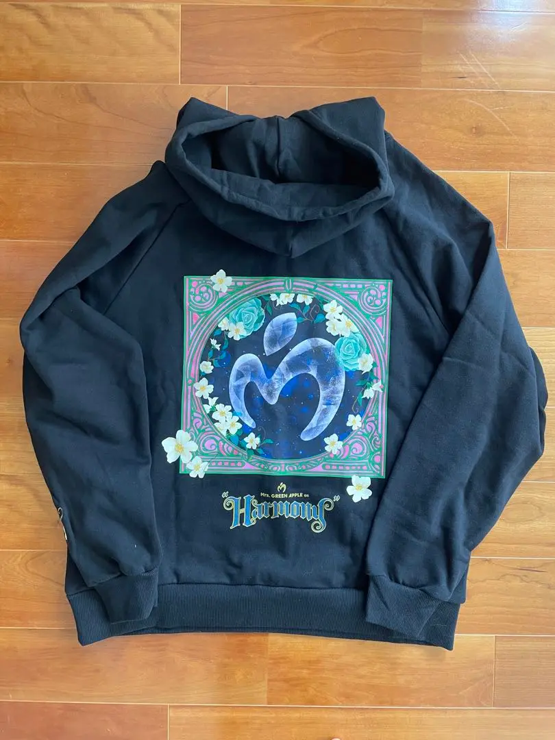 Mrs. GREEN APPLE フーディー Harmony 新品未開封 Mrs. GREEN APPLE フーディー Harmonyの通販 by 無断転載❌｜ラクマ