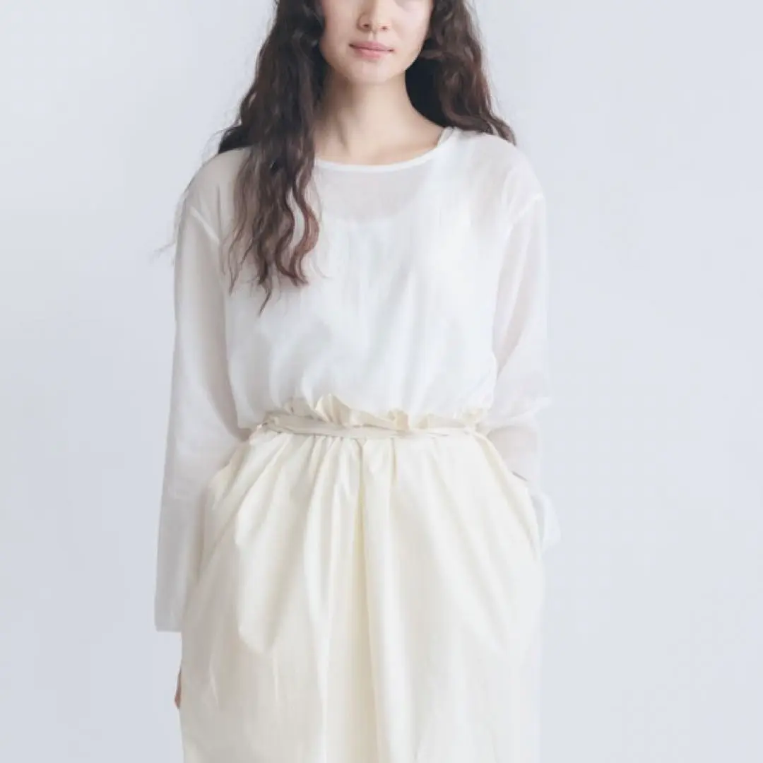 美品 yoli simple blouse ヨリ シンプルブラウス 白 楽天市場】【未使用/定価1.4万】ヨリ Yoli Simple blouse