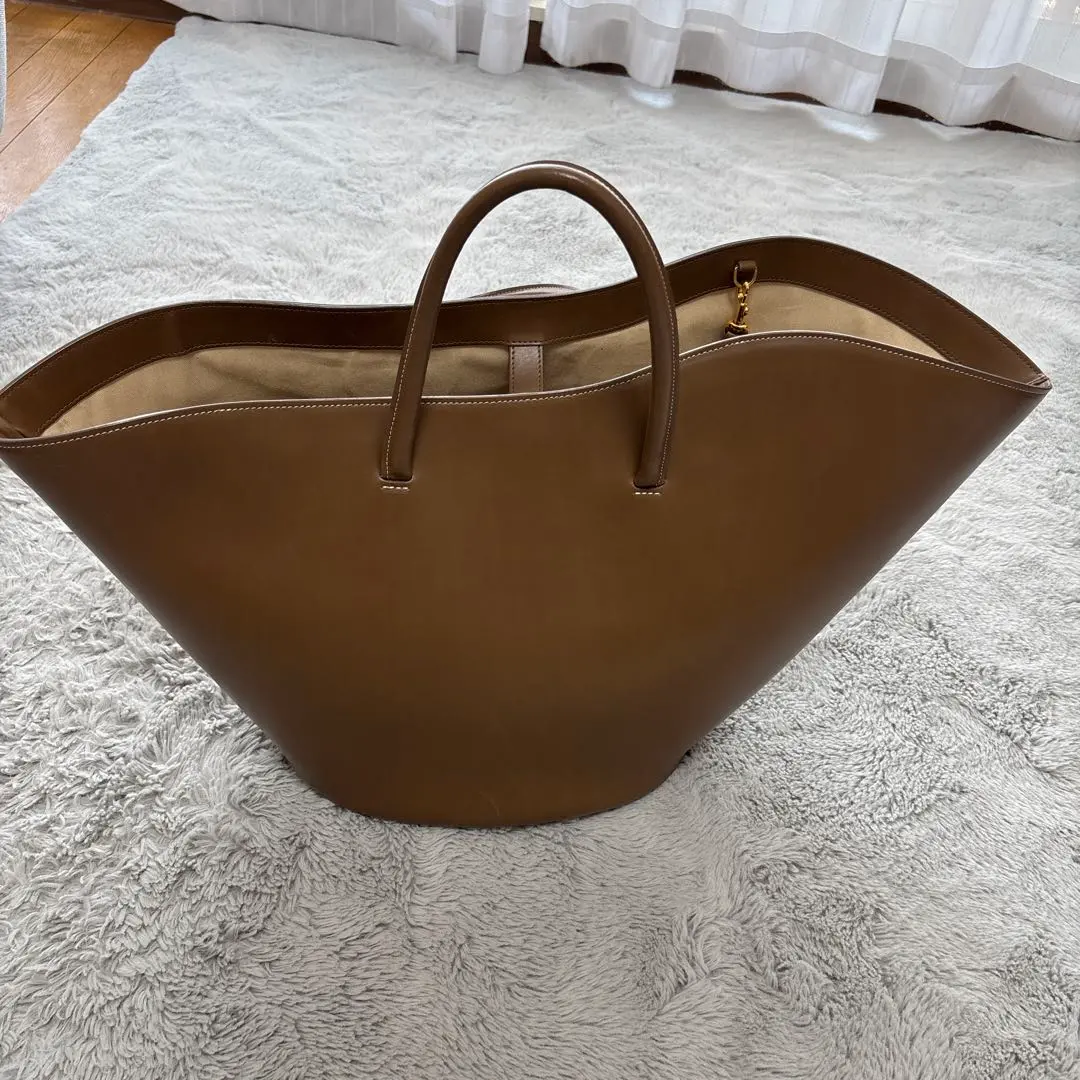 美品 定価10.2万リトルリフナー 2WAY ハンドバッグ チューリップ L