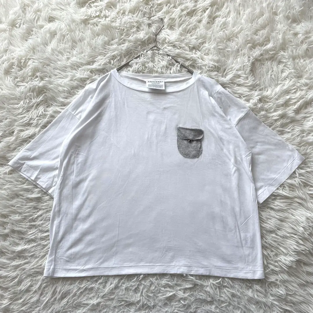 新品、未使用品　antipasto アンティパスト　半袖白Tシャツ 2025年最新】ANTIPAST レディース 半袖(Tシャツ) Tシャツ
