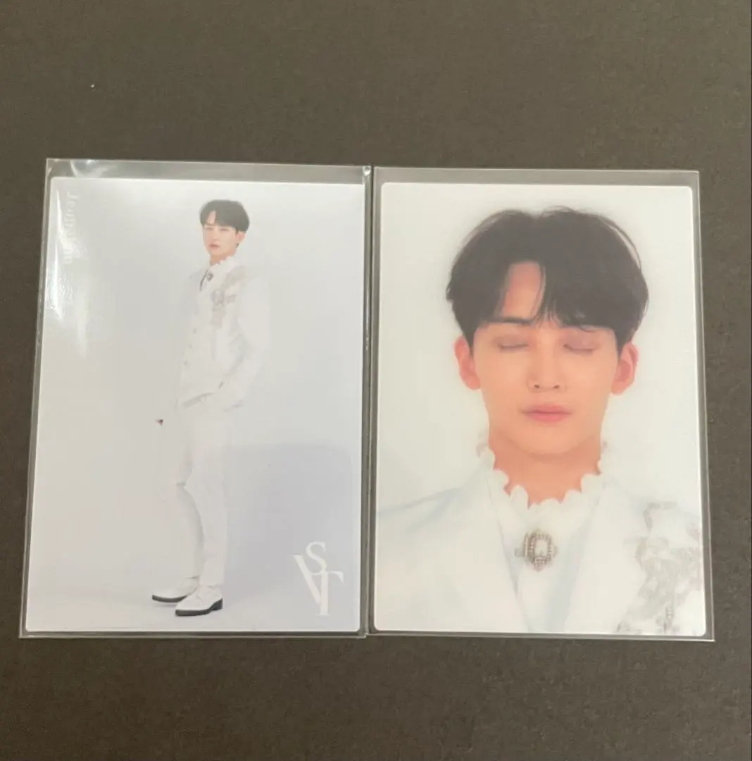 Thumbnail of SEVENTEEN JEONGHAN trading card