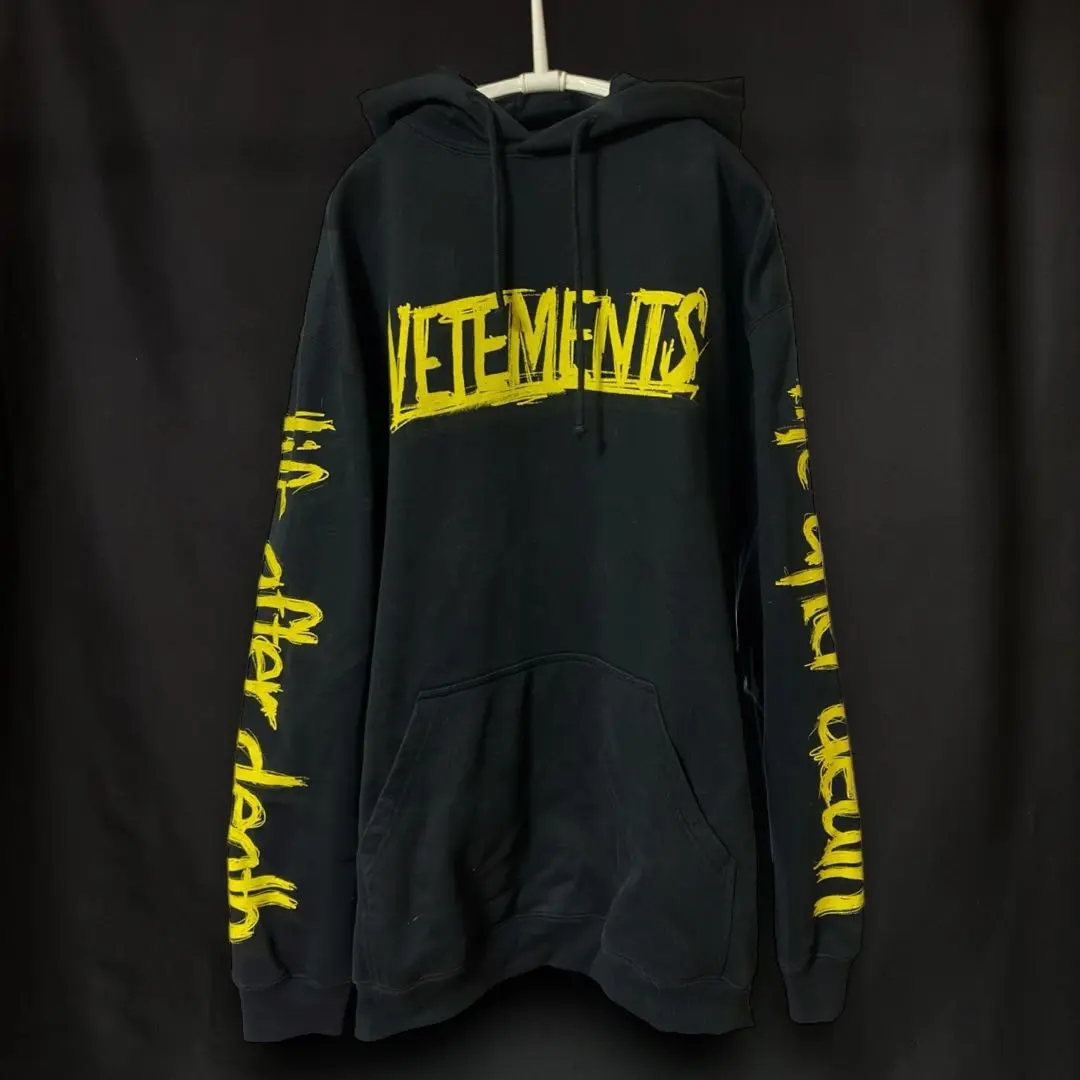 2025年最新】vetements パーカー worldの人気アイテム - メルカリ