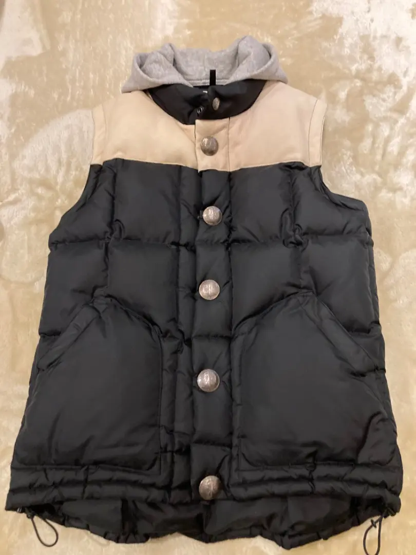 ★新品同様】MOUNTAIN RESEARCHキルティングAMMOベストMダウン ☆新品同様】MOUNTAIN RESEARCHキルティングAMMOベストMダウン