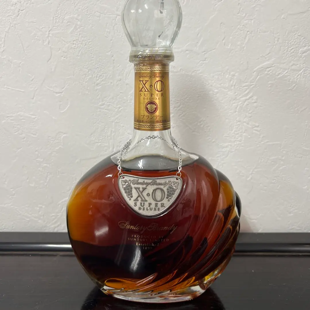 Suntory Crest Whisky & X.O Super Deluxe Brandy Gift Set