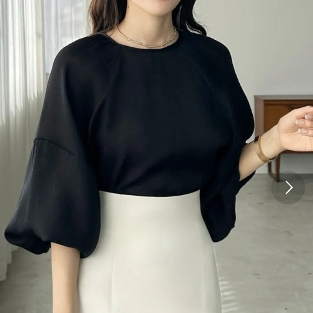 羅紋寬袖透膚上衣 的縮圖