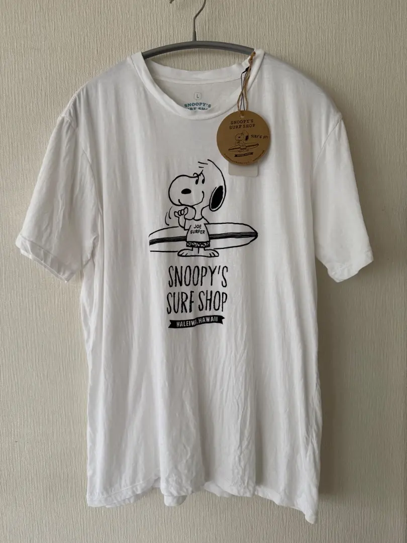 Thumbnail of Snoopy's Surf Shop Hawaii T-shirt