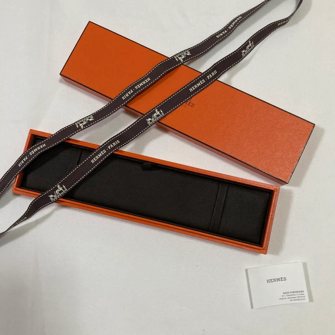 エ*ル様 美品HERMES エルメス シェーヌダンクル 空箱 空き箱 ギフトボッ エルメス シェーヌダンクル 空箱 - メルカリ