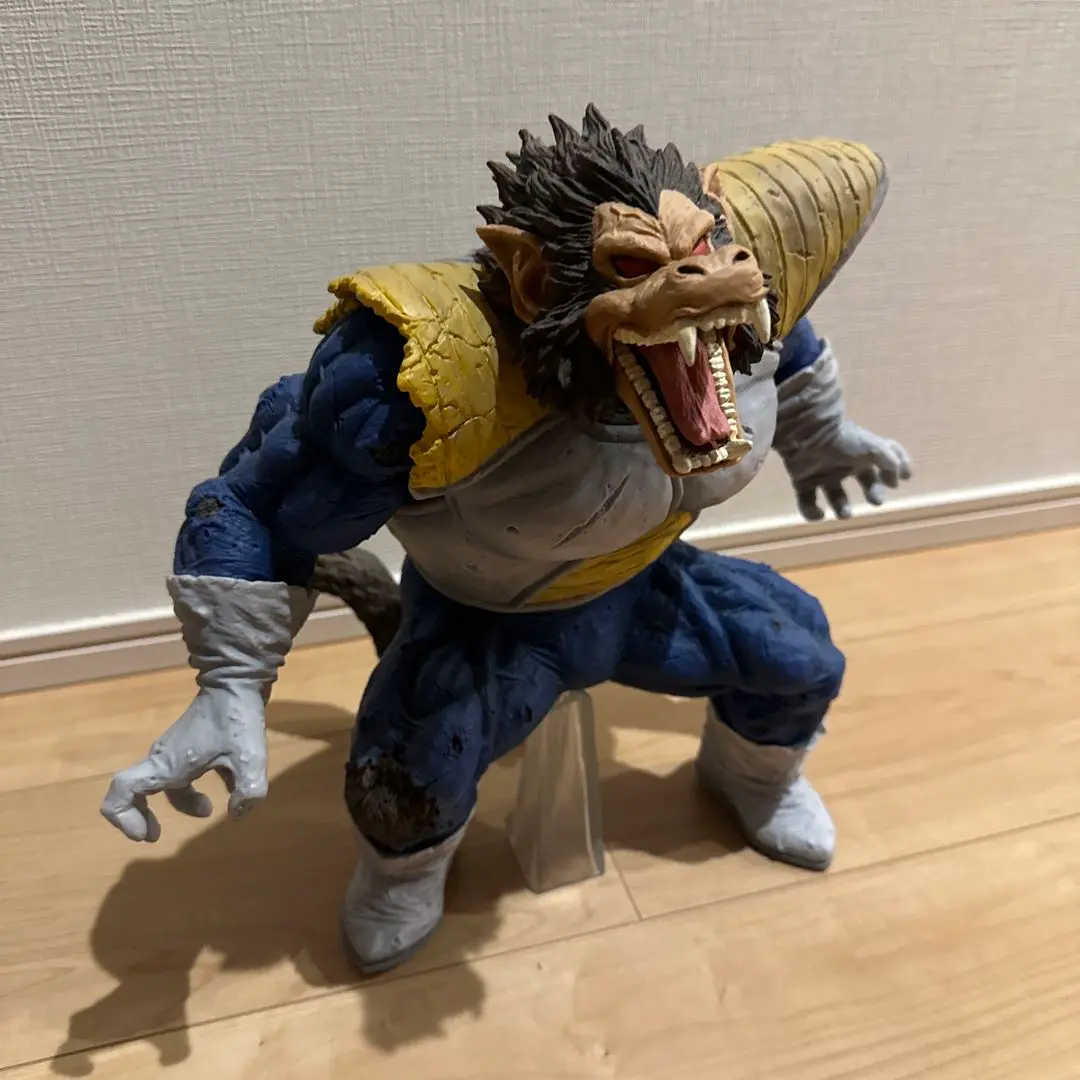 ベジータ大猿　フィギュア　ドラゴンボール Amazon.co.jp: ドラゴンボールZ S.H.フィギュアーツ 大猿