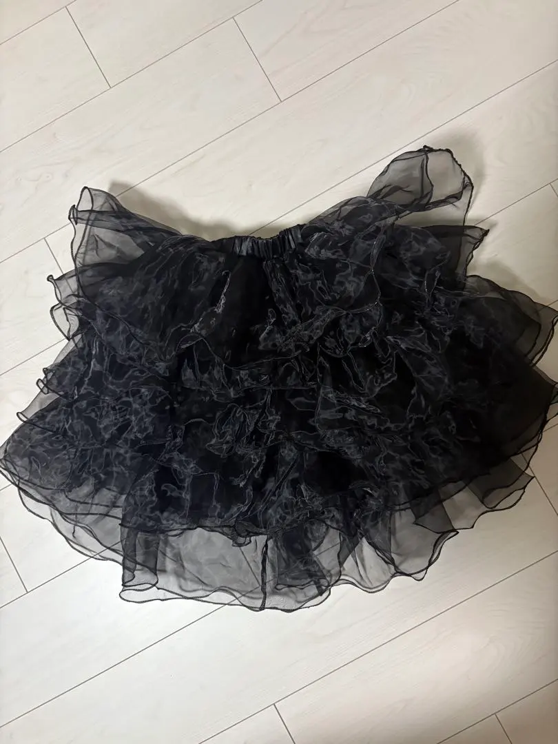 Thumbnail of Skirt, pannier, frills, volume, black