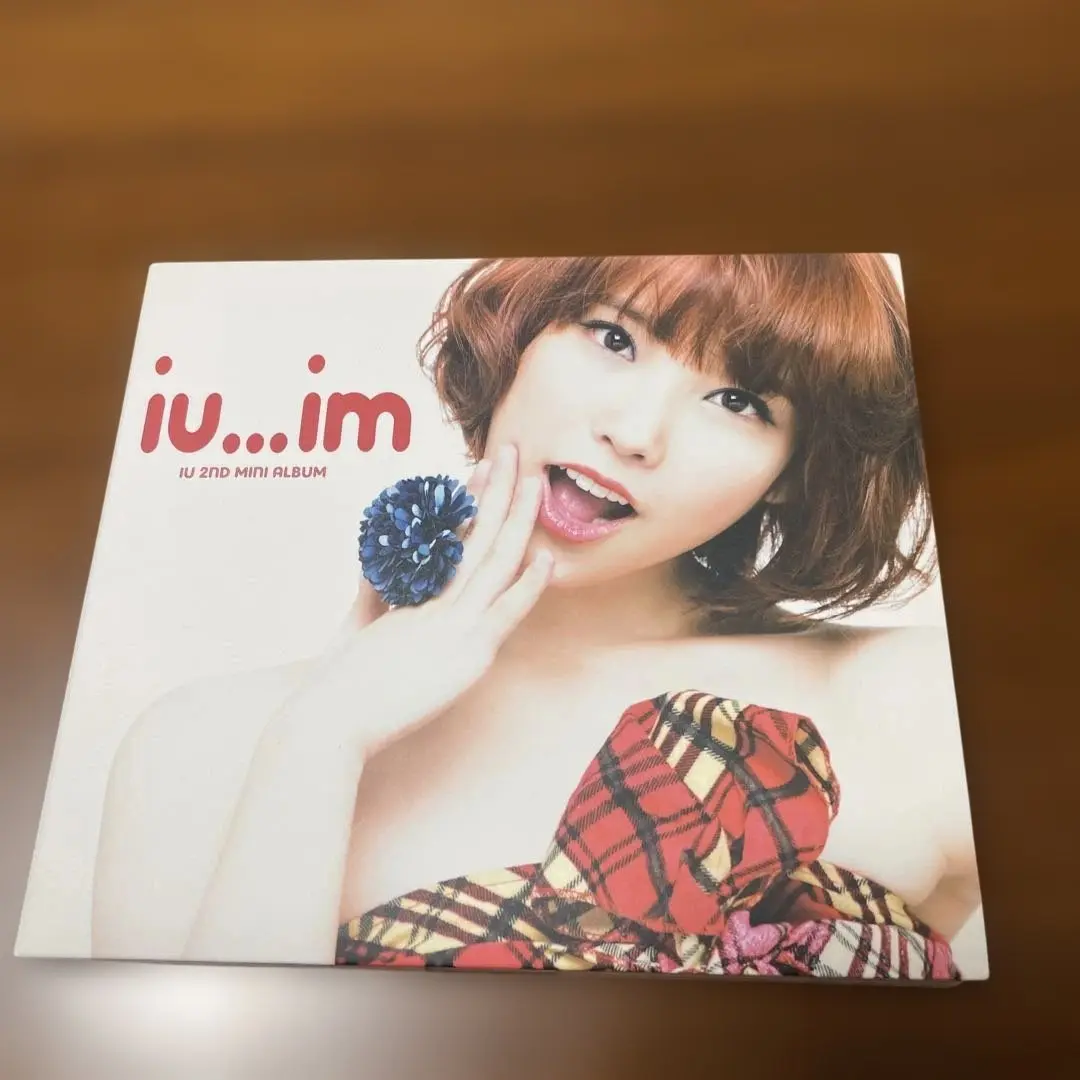 2025年最新】iu 2nd mini album － iu．．．im（韓国盤） iuの