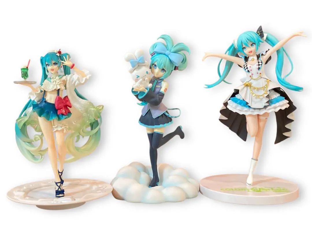 Thumbnail of Hatsune Miku Figure Cream Soda Sekai Stage & Cinnamoroll Set