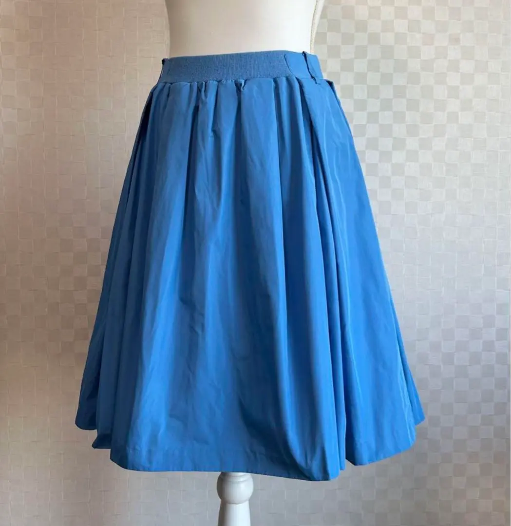 Thumbnail of FRAY I.D Flare Skirt ◆ FRAY I.D Taffeta Skirt
