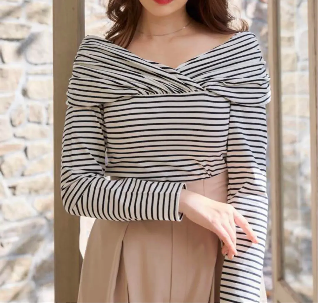 2025年最新】2way shoulder ruched topの人気アイテム - メルカリ
