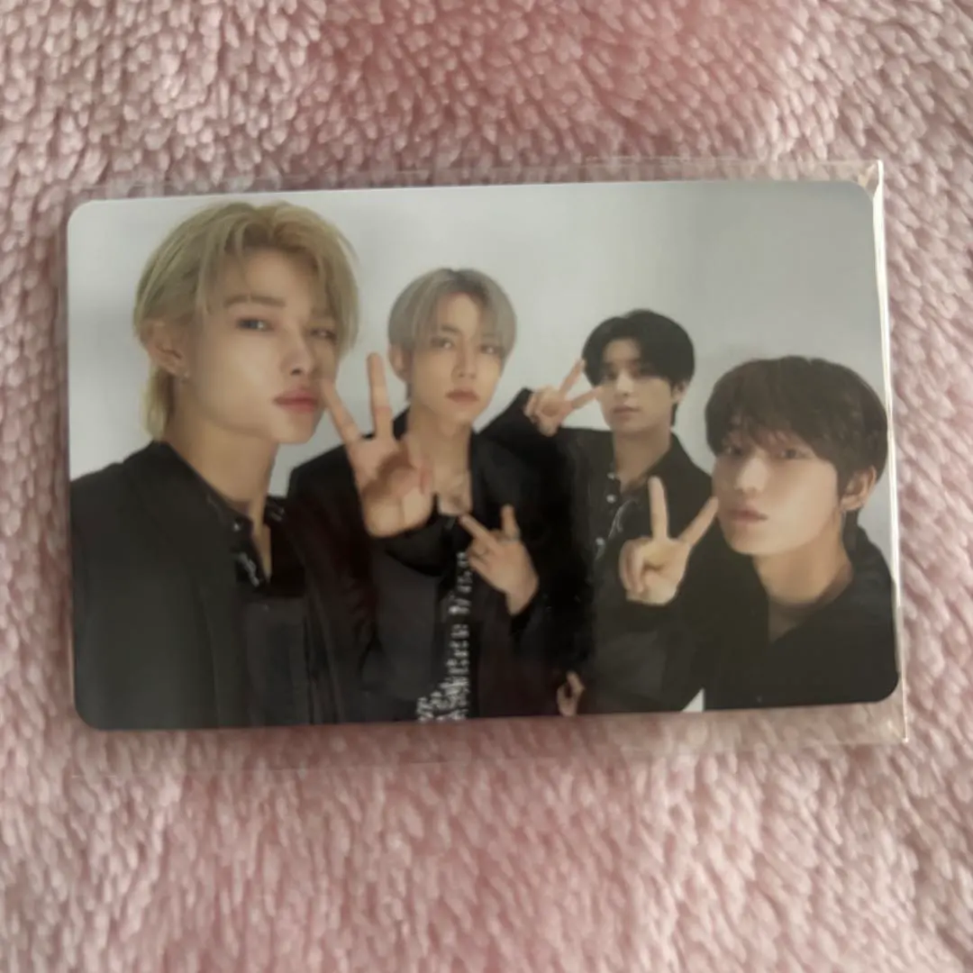 Thumbnail of ENHYPEN trading cards