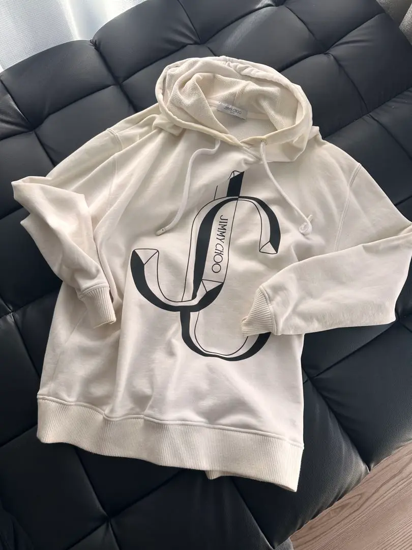JIMMY CHOO ロゴ　パーカー ウィメンズ　s ユニセックス　トレーナー ジミーチュウ キラキラ CHOO パーカー jimmy choo hoodie (Jimmy