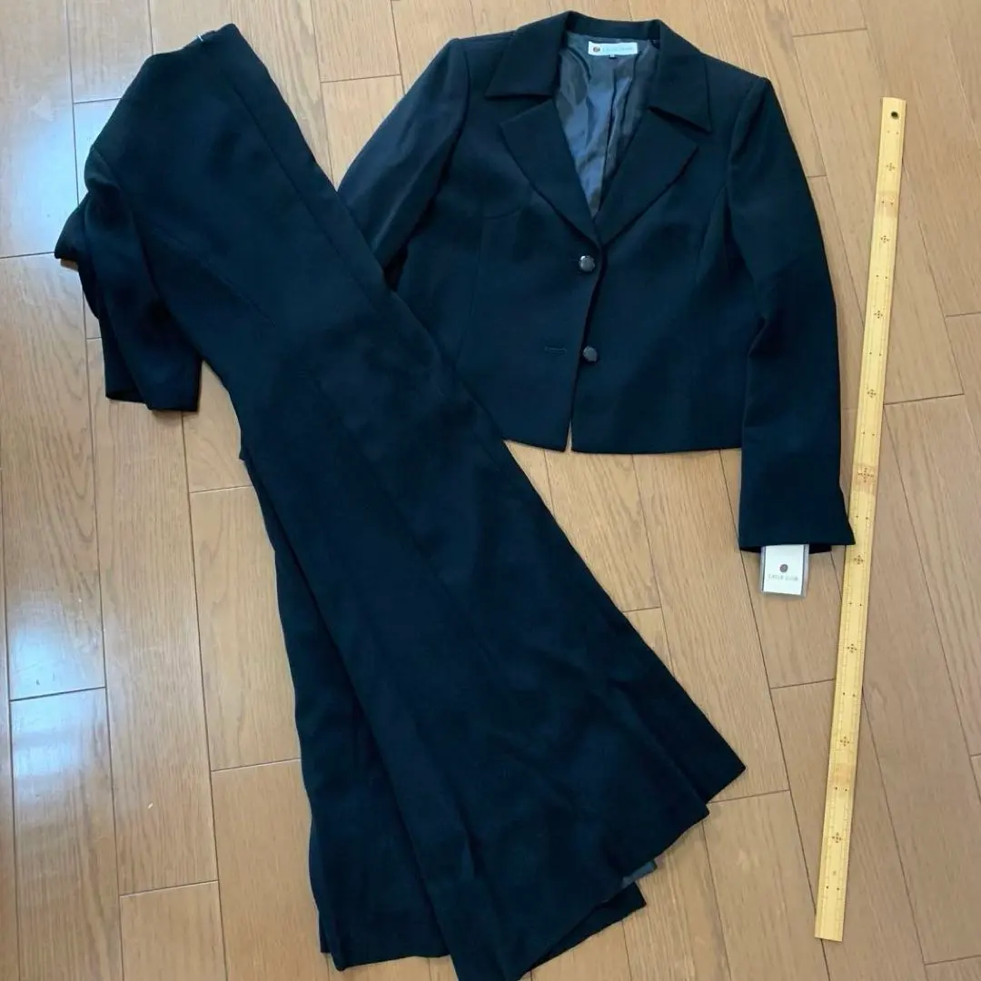 13號 黑色禮服 較大 连衣裙 套装 有標籤 的縮圖