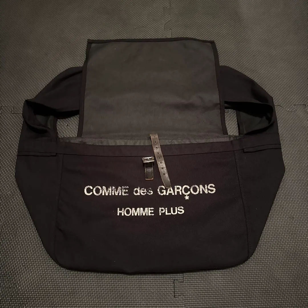 COMME des GARÇONS HOMME PLUS エコショルダーバッグ黑 COMME des GARÇONS HOMME PLUS エコショルダーバッグ黑 コム デ
