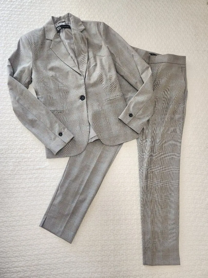 2025年最新】ZARA 季節感：春 レディース ビジネス パンツスーツ