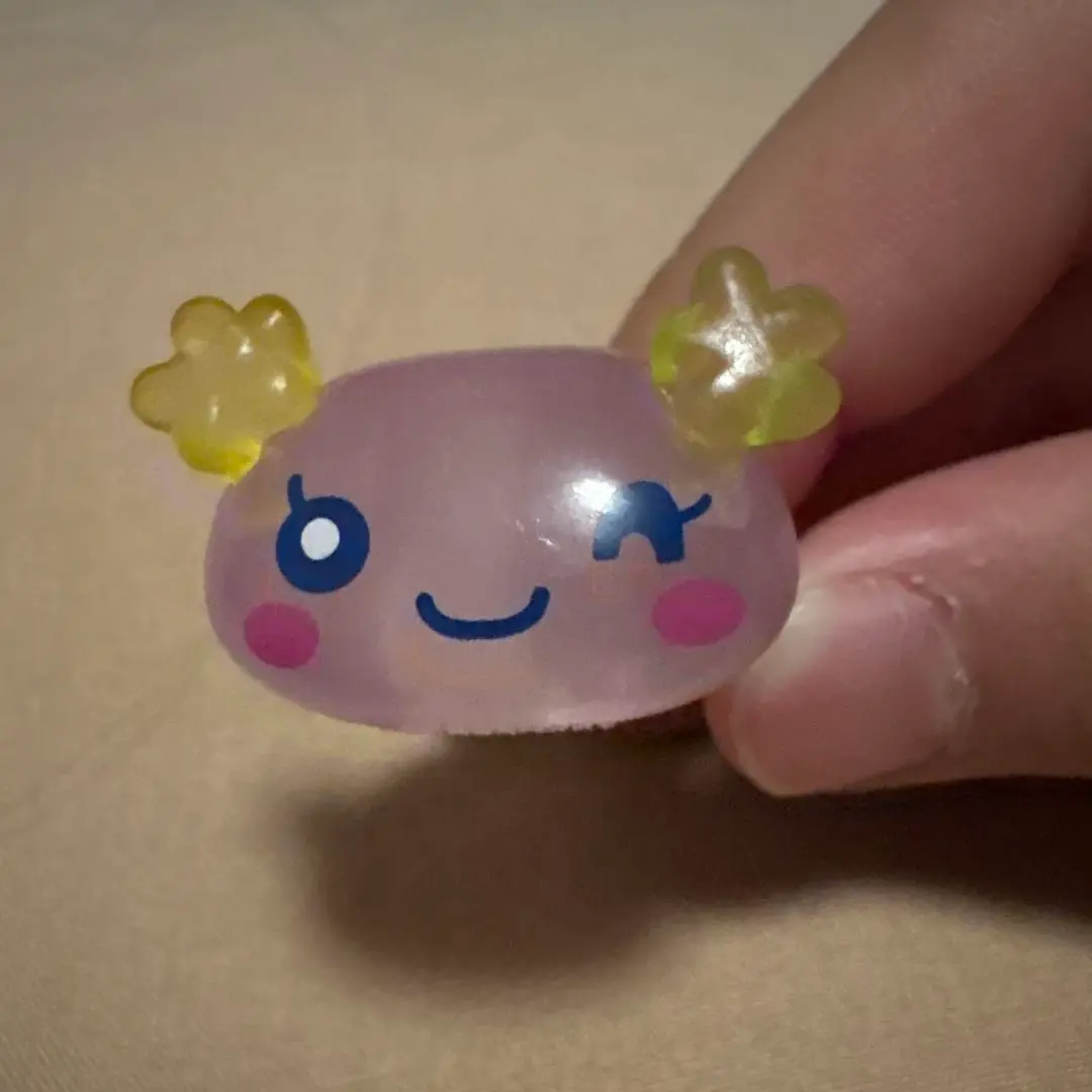 Thumbnail of Flower-chi's capsule toy rings