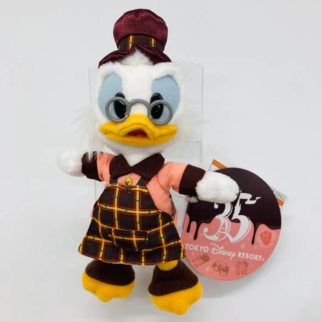 スクルージ　ぬいぐるみバッジ　35周年　ぬいば　ディズニー ディズニーランド 35周年 ガスグース ぬいぐるみバッジ - メルカリ