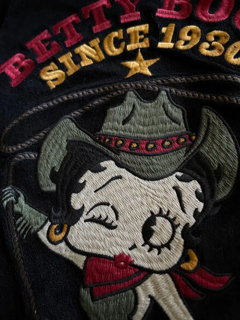 激レア美品♡BETTY BOOP ベティちゃん デニムジャケット ワッペン 刺繍 激レア美品♡BETTY BOOP ベティちゃん デニムジャケット