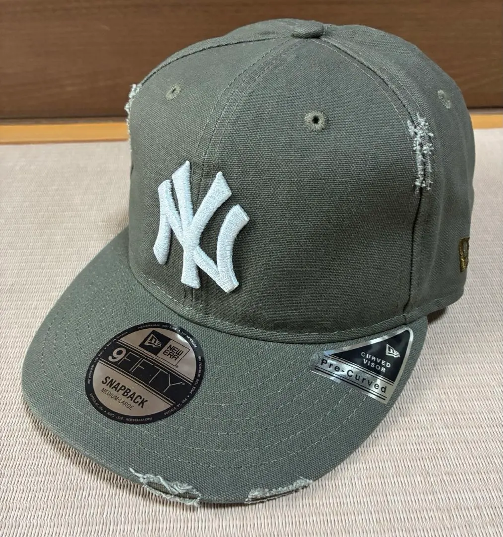 Thumbnail of BEAMS Exclusive New Era Damaged Duck Baseball Cap - Olive