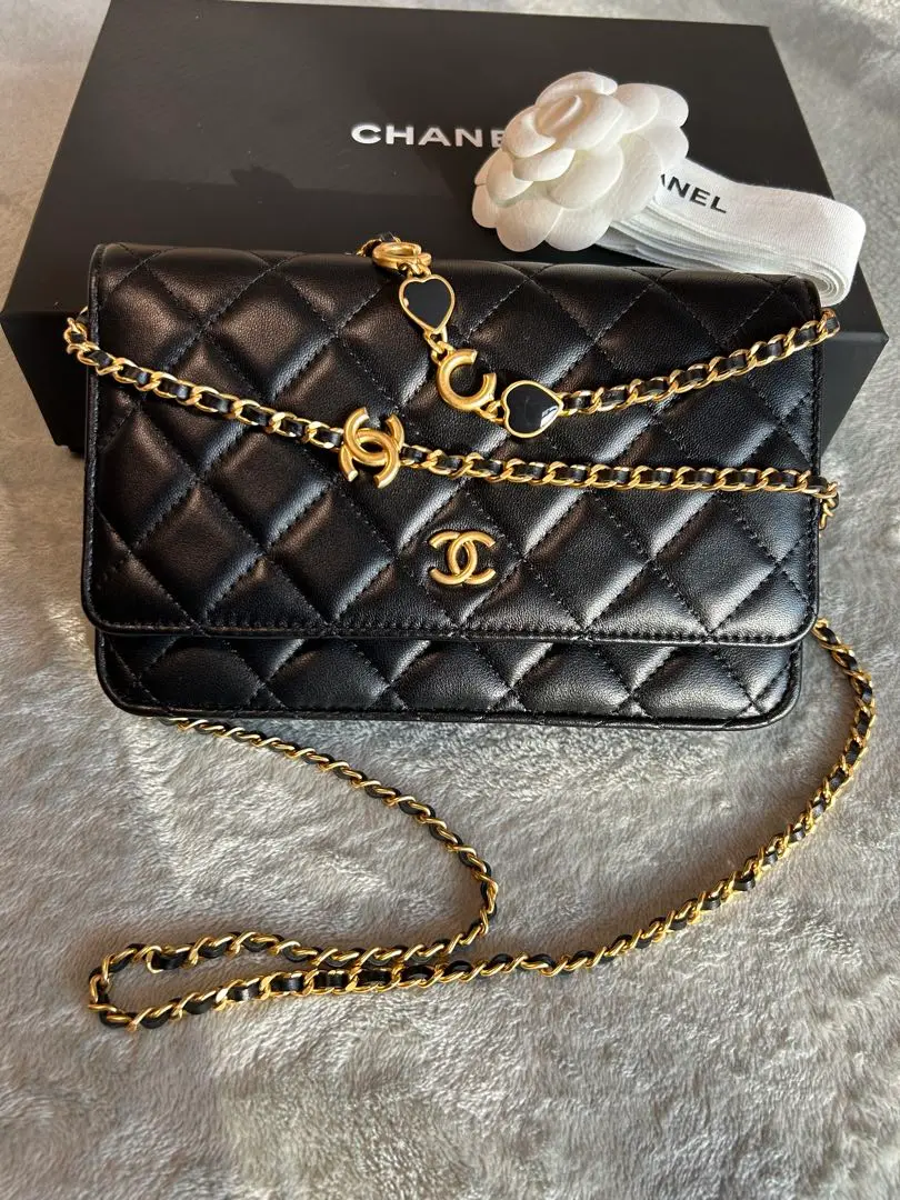 2025年最新】chanel チェーンウォレット ハートの人気アイテム