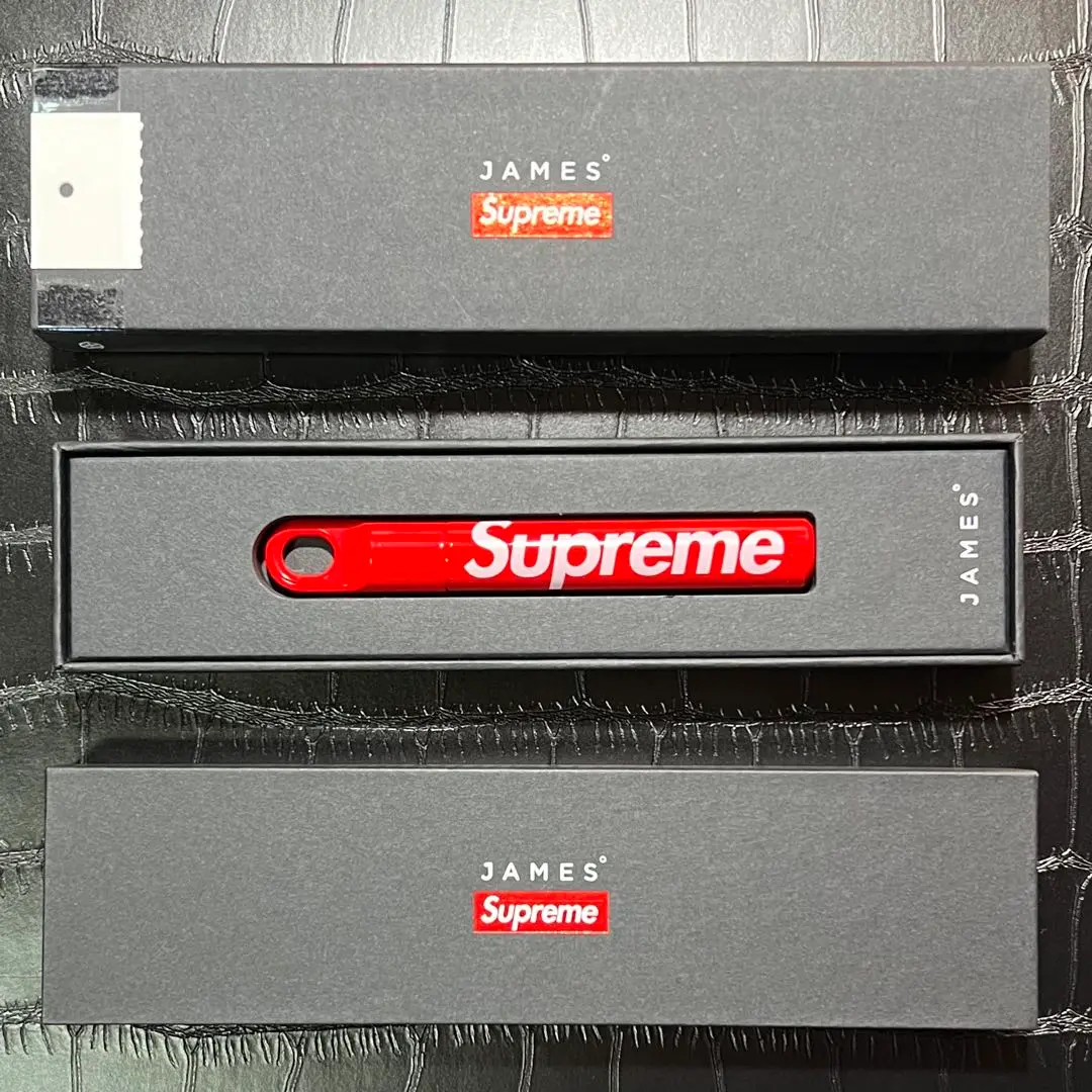 23AW Supreme James Brand Cache 爪楊枝ケース 23AW Supreme James Brand Cache 爪楊枝ケース